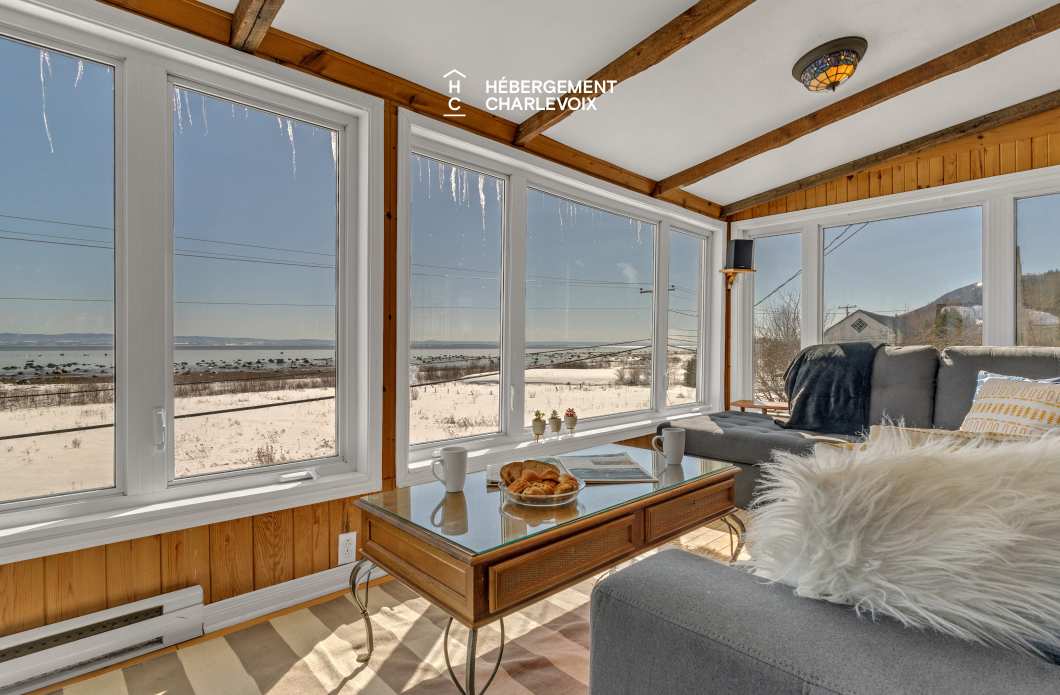 CHIC-645 - Maison avec vue imprenable sur le fleuve